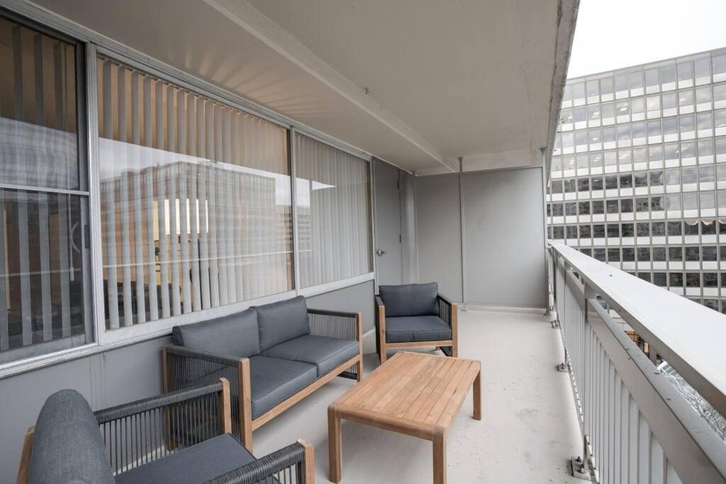 Elegant Apartment W Views At Crystal City Arlington Kültér fotó